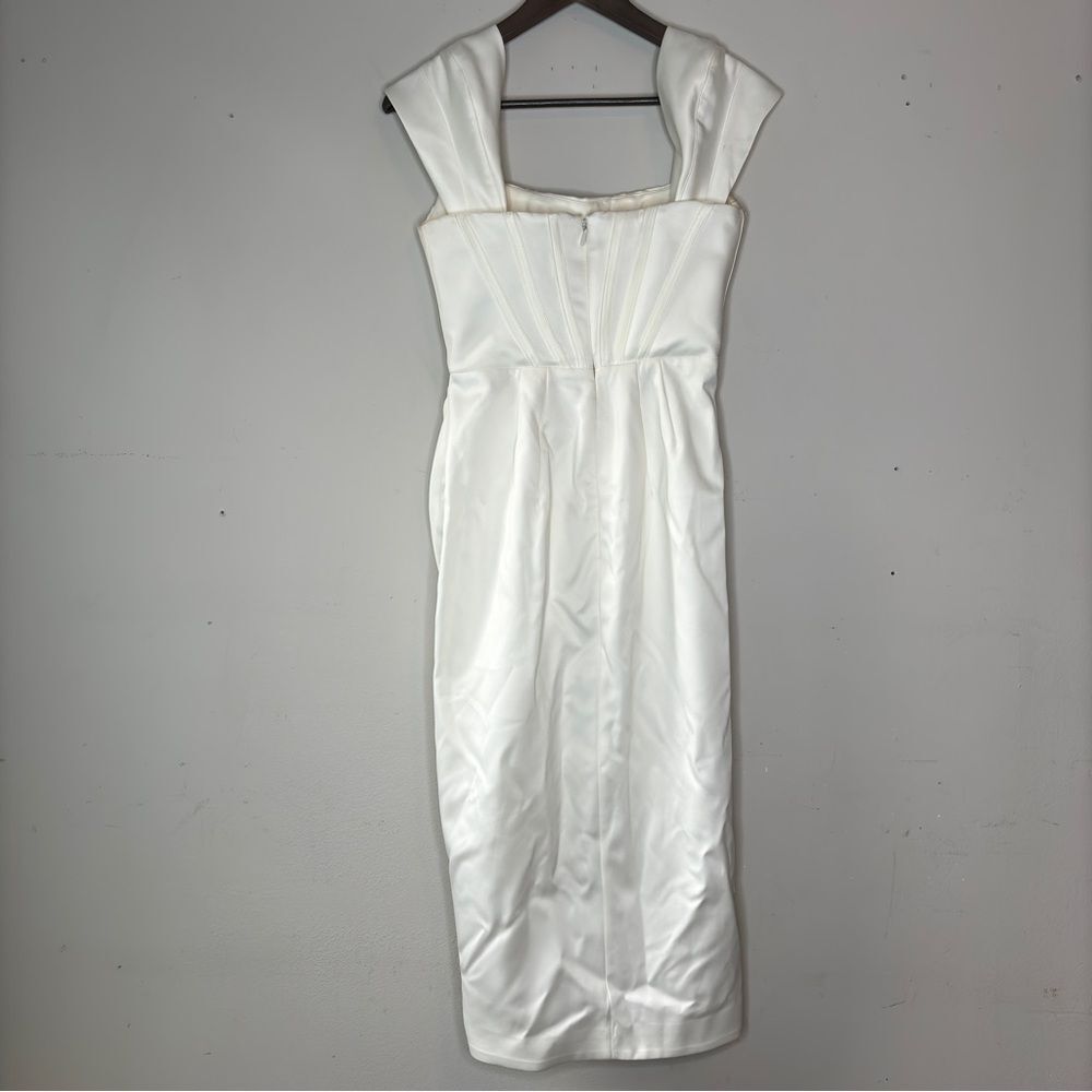 House of CB London Loretta Ivory Satin Off Shoulder Dress Size S - Picture 11 of 16